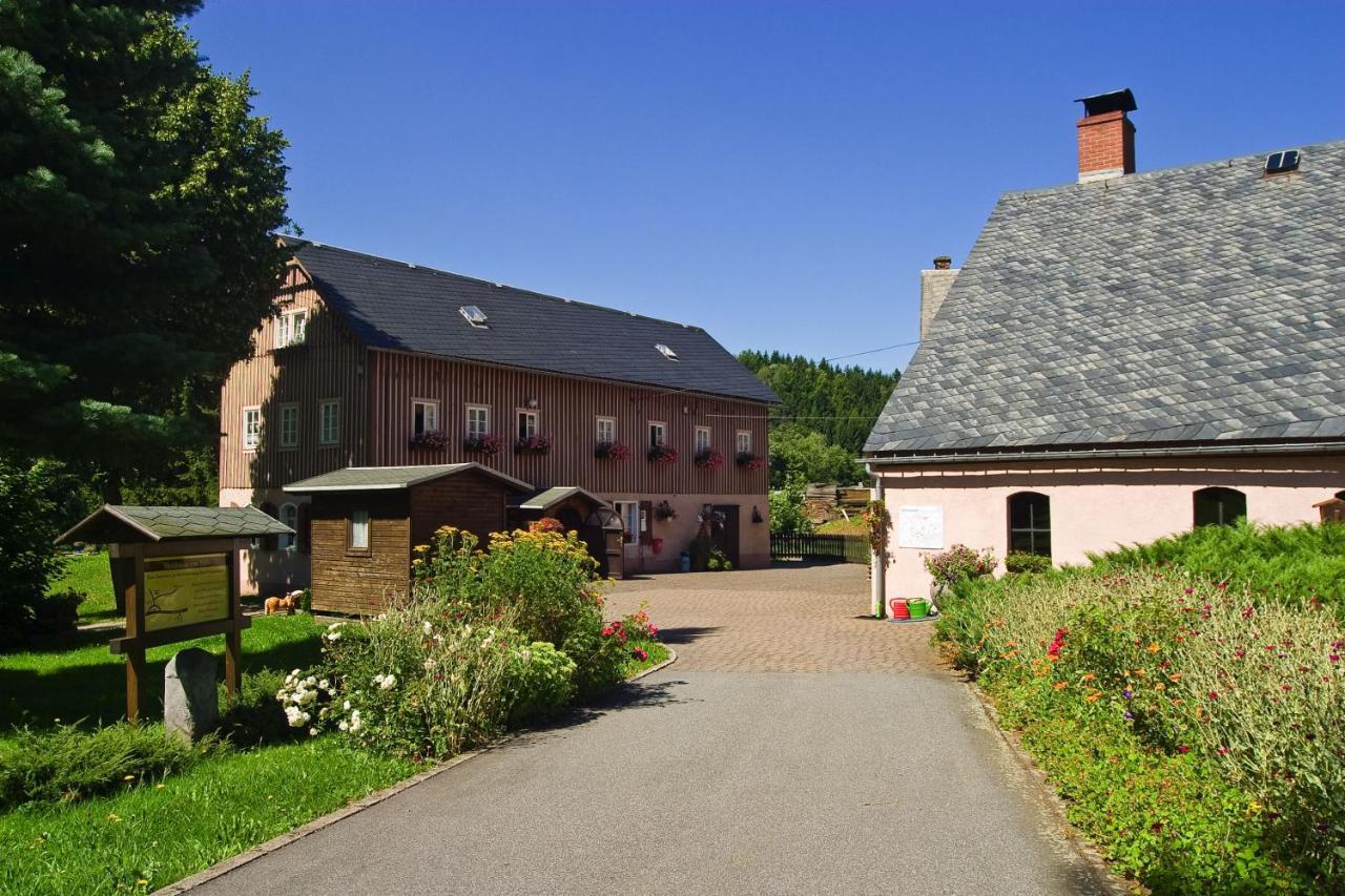 Landgasthof Wolfsgrund Hotel Dorfchemnitz Bagian luar foto