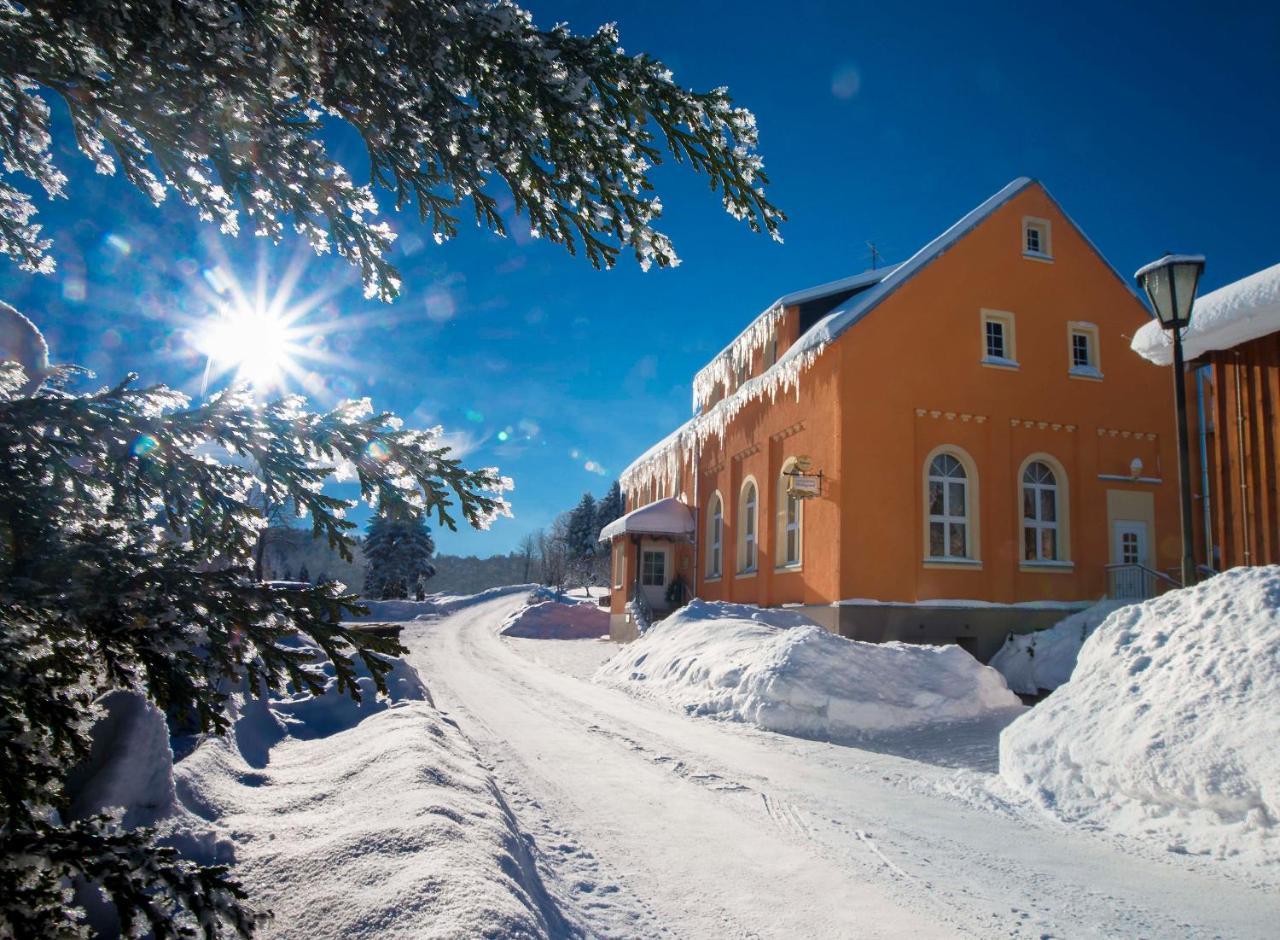 Landgasthof Wolfsgrund Hotel Dorfchemnitz Bagian luar foto